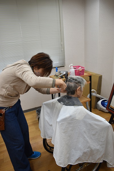 さっぱり綺麗に散髪