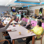 全員で「＼（＾о＾）かんぱ～い！」