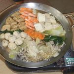 ご利用者様の前でお鍋を調理致しました